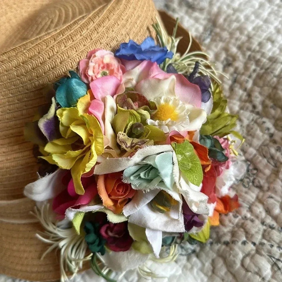 Fedora AND matching “binocular case” purse! - Picture 6 of 8